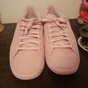 NEW PINK PUMA SIZE 10 WOMEN